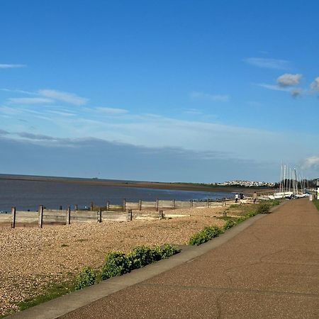 Tankerton Beach Daze Chestfield Екстериор снимка